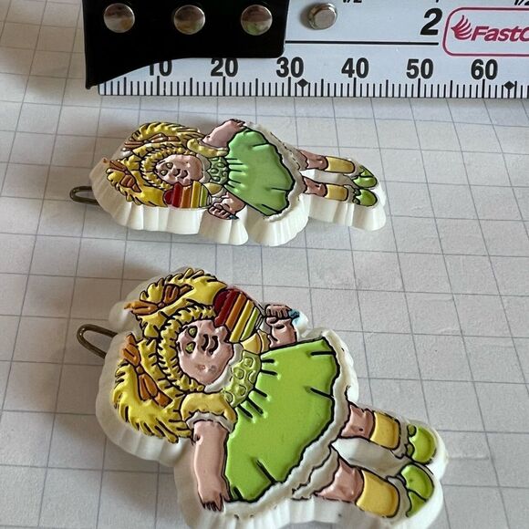 Vintage 1983 Cabbage Patch Kid pair of barrettes - Picture 3 of 8